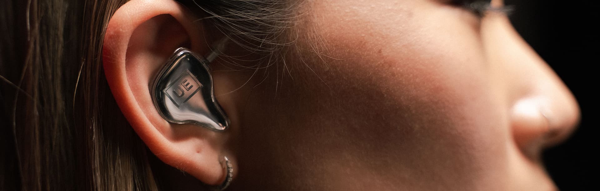 Heyrnatól í notkun